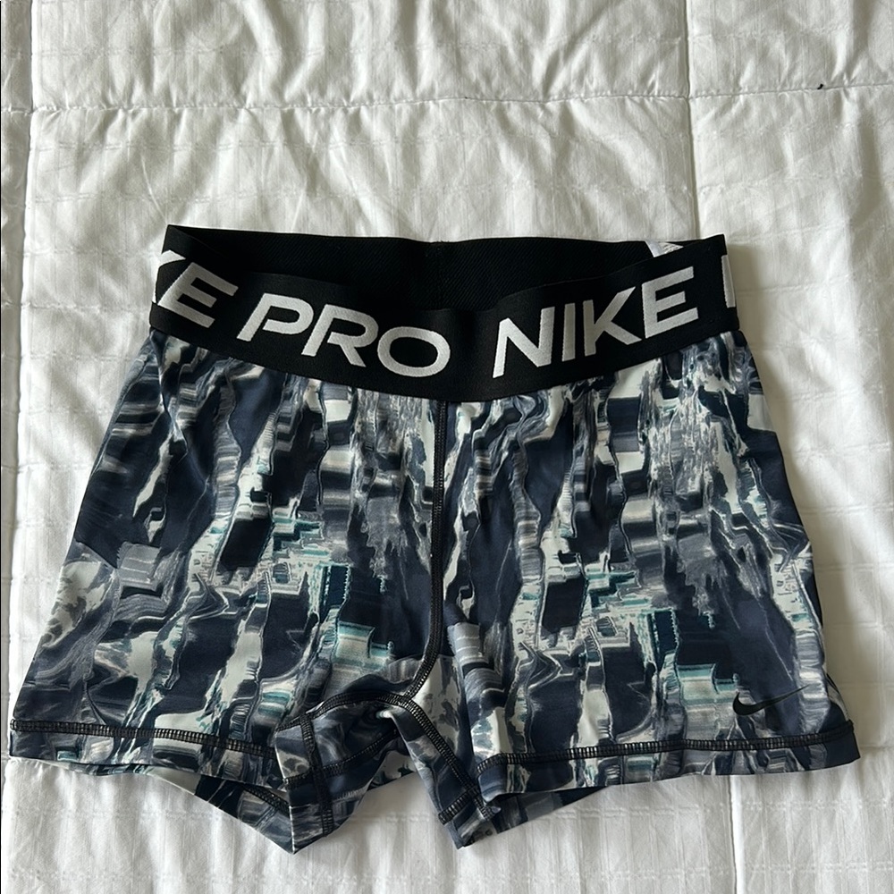 NIKE PRO Shorts